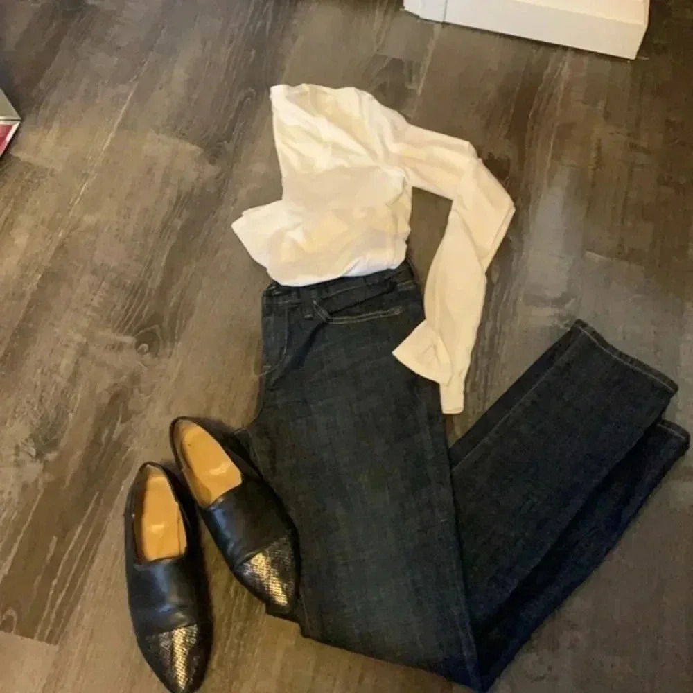 GAP Limited‎ Edition  Dark Wash 6R - Picture 7 of 7